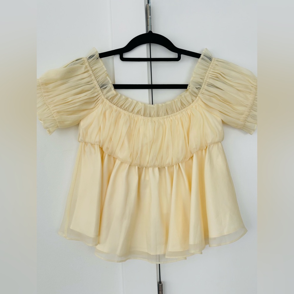 NWT Lush Babydoll top off shoulder size Large